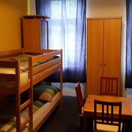 Simple Apartment 10 Minutes To Downtown Wien Ngoại thất bức ảnh