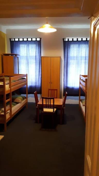 Simple Apartment 10 Minutes To Downtown Wien Ngoại thất bức ảnh